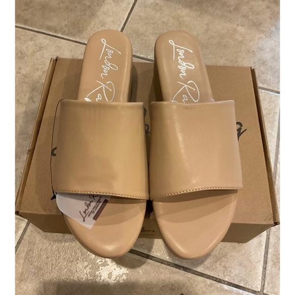 Karly Chunky Platform Sliders - Picture 4 of 7